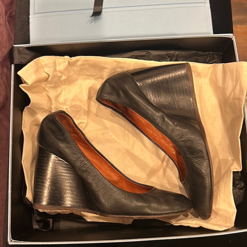 Lanvin wedge